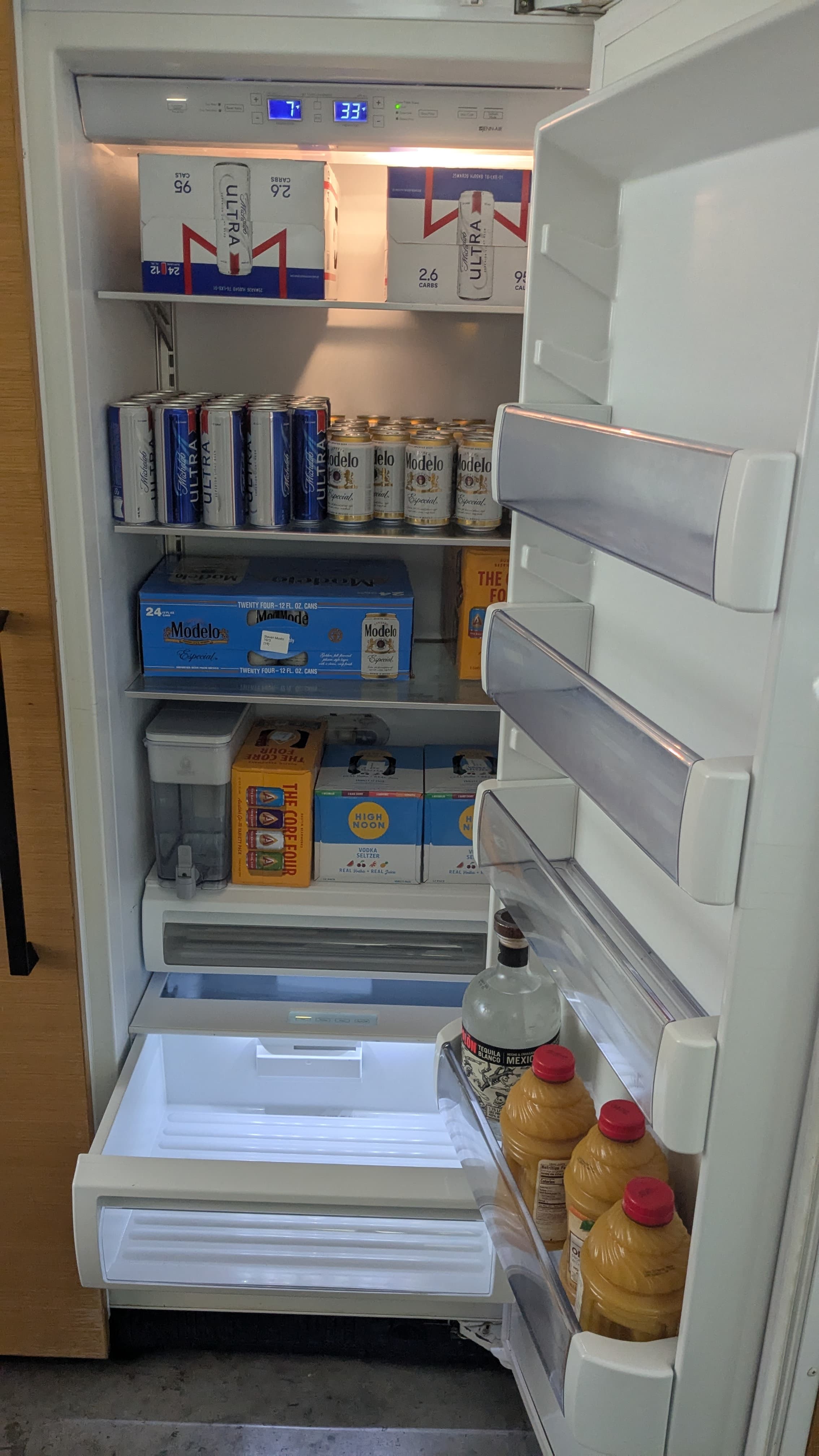 Airbnb - PXL 20251003 210949951